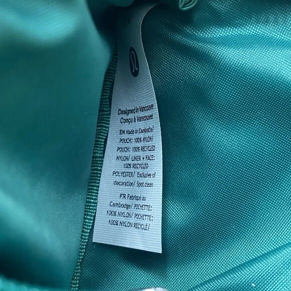 Lululemon Athletica Clipable Green Coin Pouch Wallet Bag - Picture 4 of 4